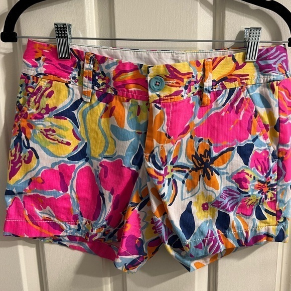 Lilly Pulitzer Pants - Lilly Pulitzer The Callahan Short Size 00